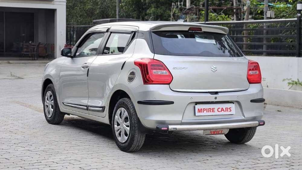 Maruti Suzuki Swift Vxi, 2021, Petrol