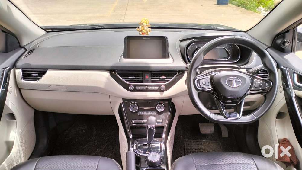 Tata Nexon Amt Xza Plus, 2020, Petrol