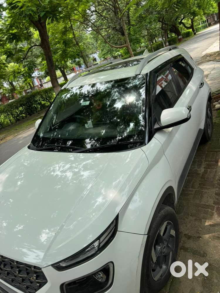 Hyundai Venue Petrol 2020