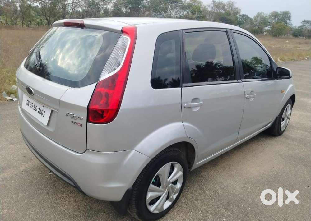 Ford Figo Diesel Titanium, 2012, Diesel