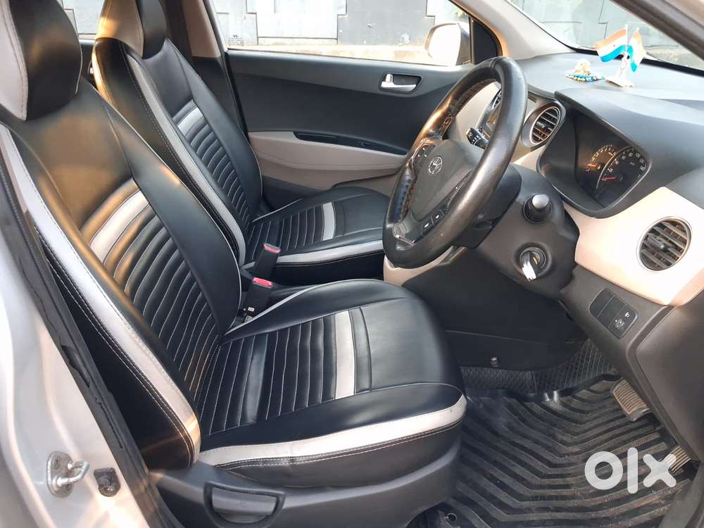 Hyundai Grand I10 At Sportz, 2017, Petrol