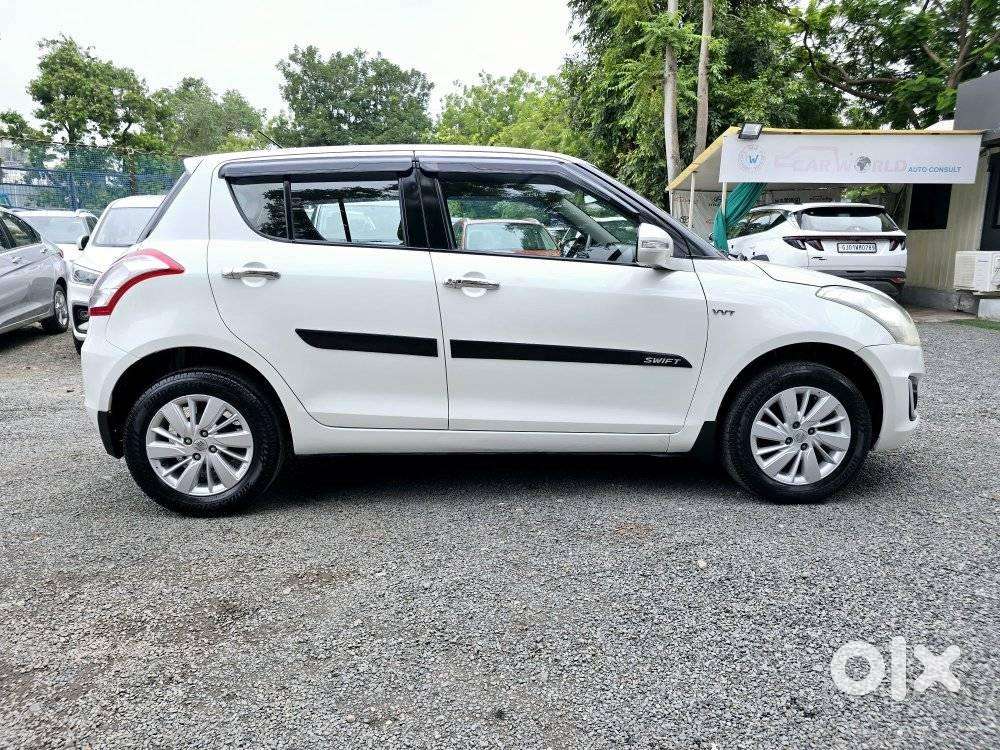 Maruti Suzuki Swift 2018 Zxi Plus, 2017, Petrol