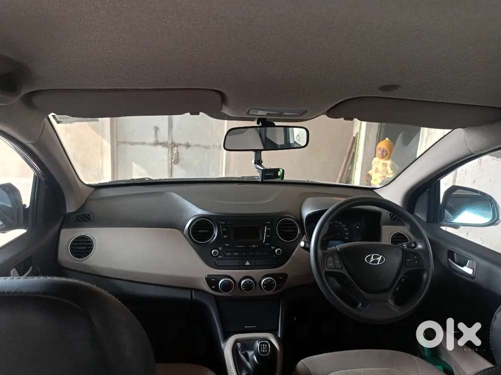 Hyundai Xcent Petrol Well Maintained