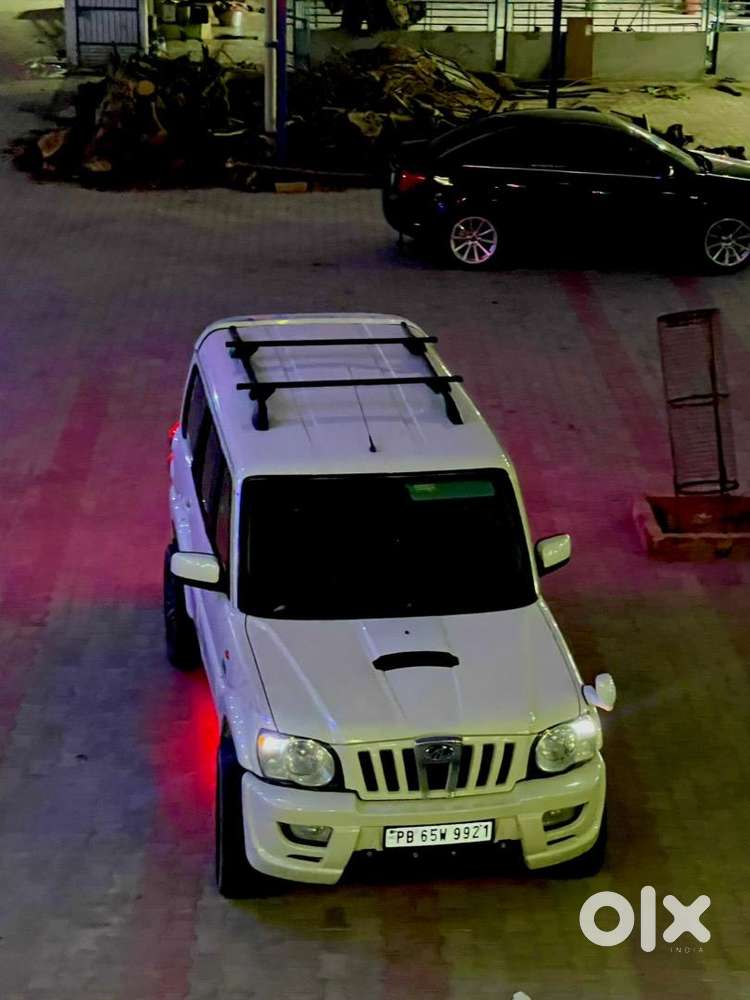 Mahindra Scorpio 2014 Diesel Well Maintained