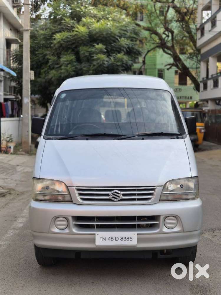 Maruti Suzuki Versa Dx 8 Seater, 2004, Petrol