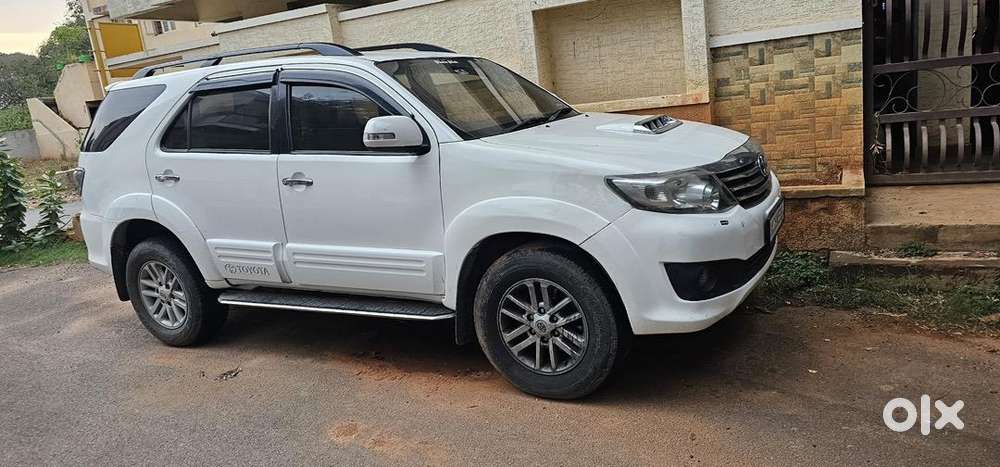 Toyota Car 2012 Diesel