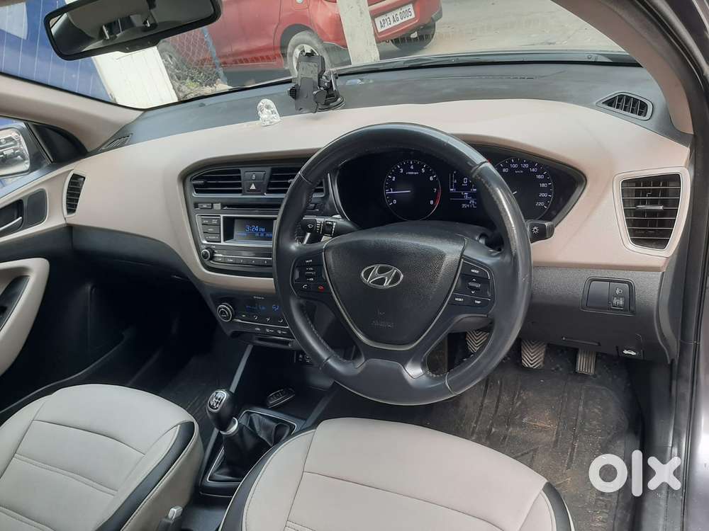 Hyundai I20 Sportz 1.2 Bs-iv, 2015, Petrol