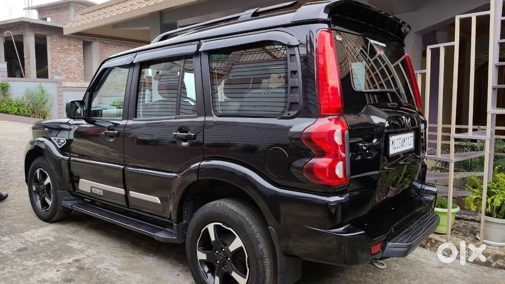 Mahindra Scorpio Classic 2.2 S 11 Mt 7 Str, 2024, Diesel