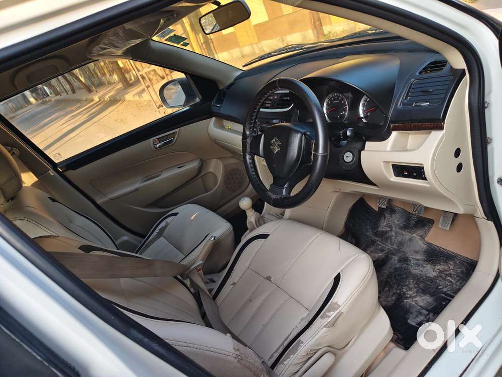 Maruti Suzuki Swift Dzire Vxi Optional, 2016, Petrol