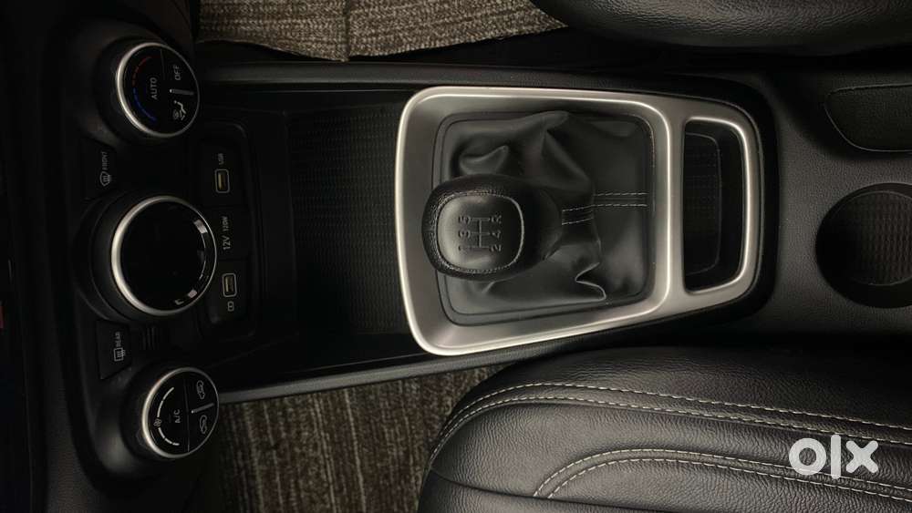 Hyundai Venue 1.2 S Plus, 2021, Petrol