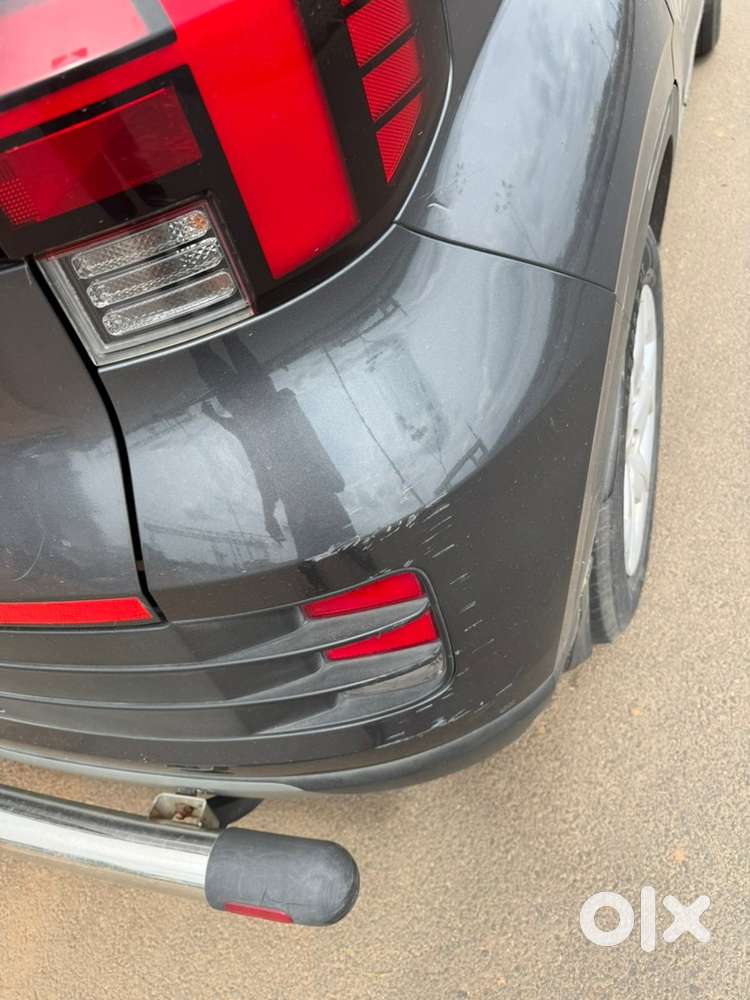 Hyundai Venue 2022 Petrol Well Maintained