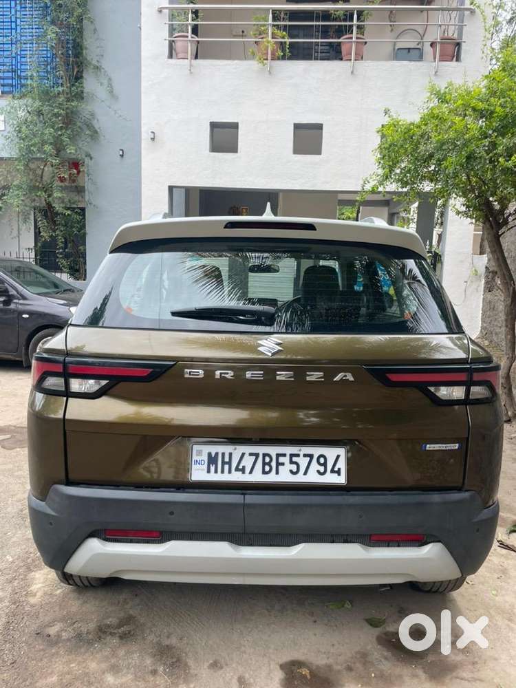 Maruti Suzuki Brezza Zxi Smart Hybrid Well Maintained Car.