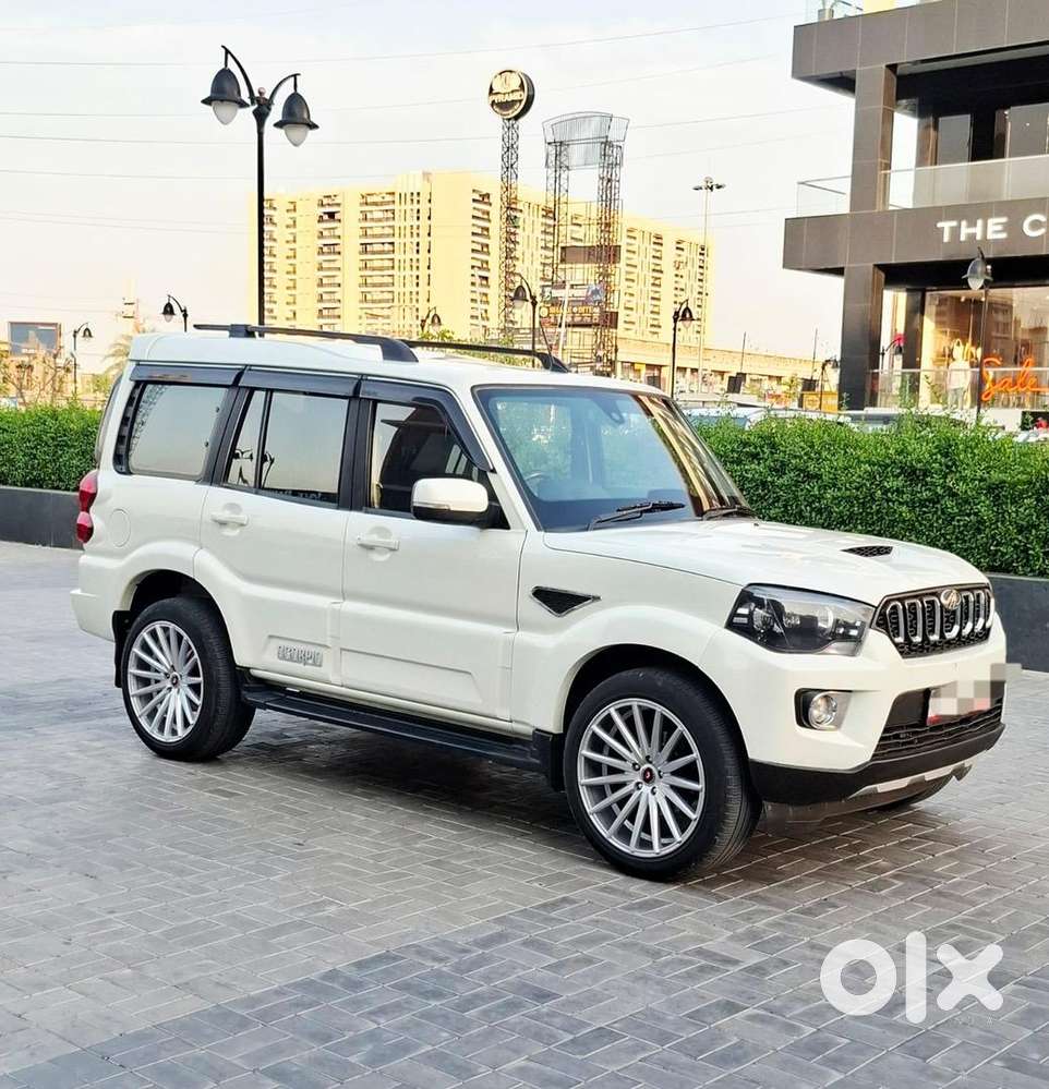 Mahindra Diesel Car 2022