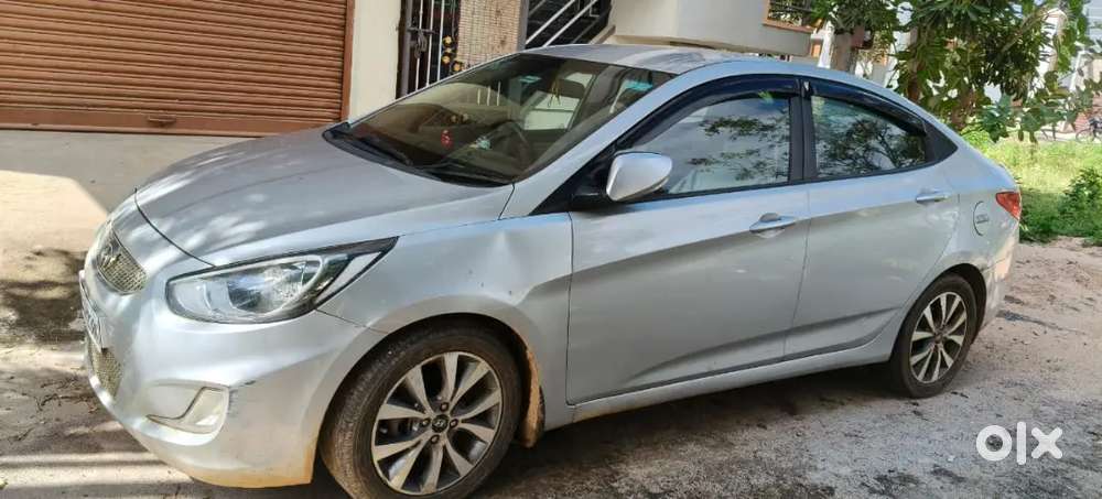 Hyundai Verna 2011 Petrol 90000 Km Driven