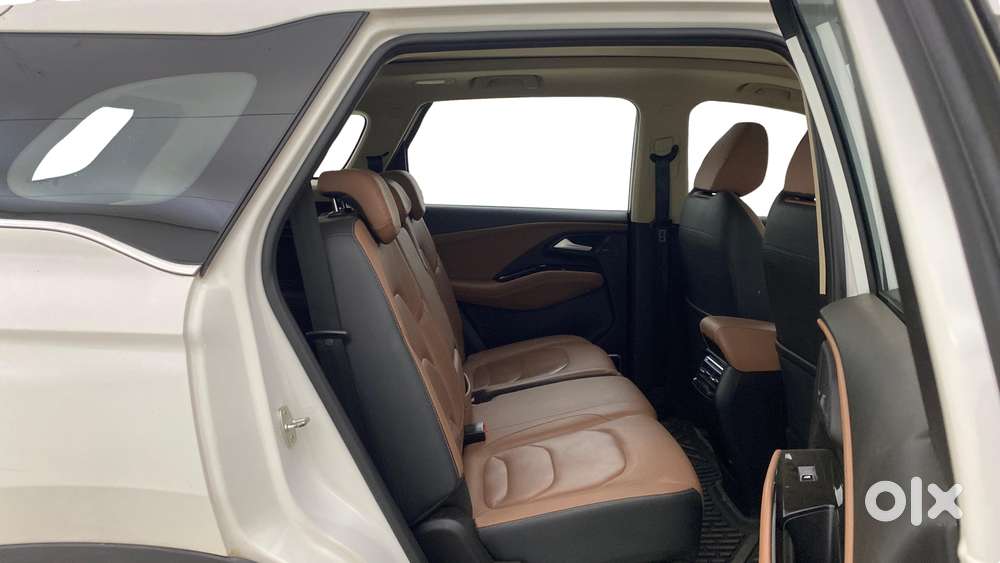 Mg Hector Plus Sharp Pro Blackstorm 2.0 Turbo Diesel 7 Str, 2024, Di..