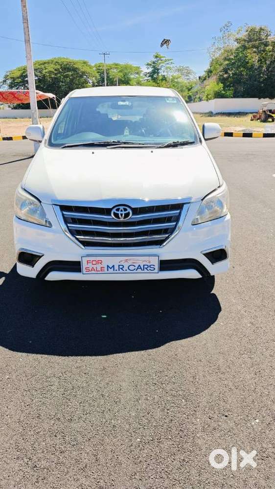 Toyota Innova 2.5 G (diesel) 8 Seater, 2016, Diesel