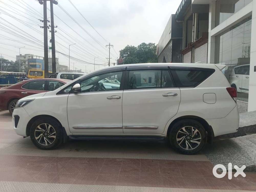 Toyota Innova Crysta 2.4 V, 2022, Diesel