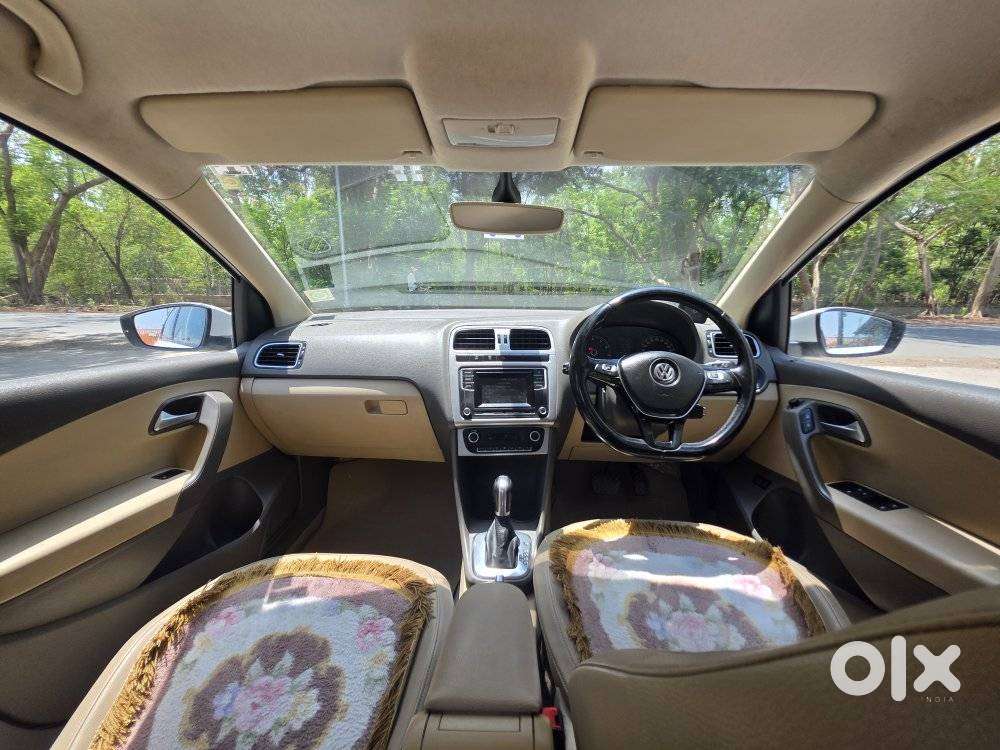 Volkswagen Vento 1.2l Tsi Highline Plus At Petrol, 2016, Petrol