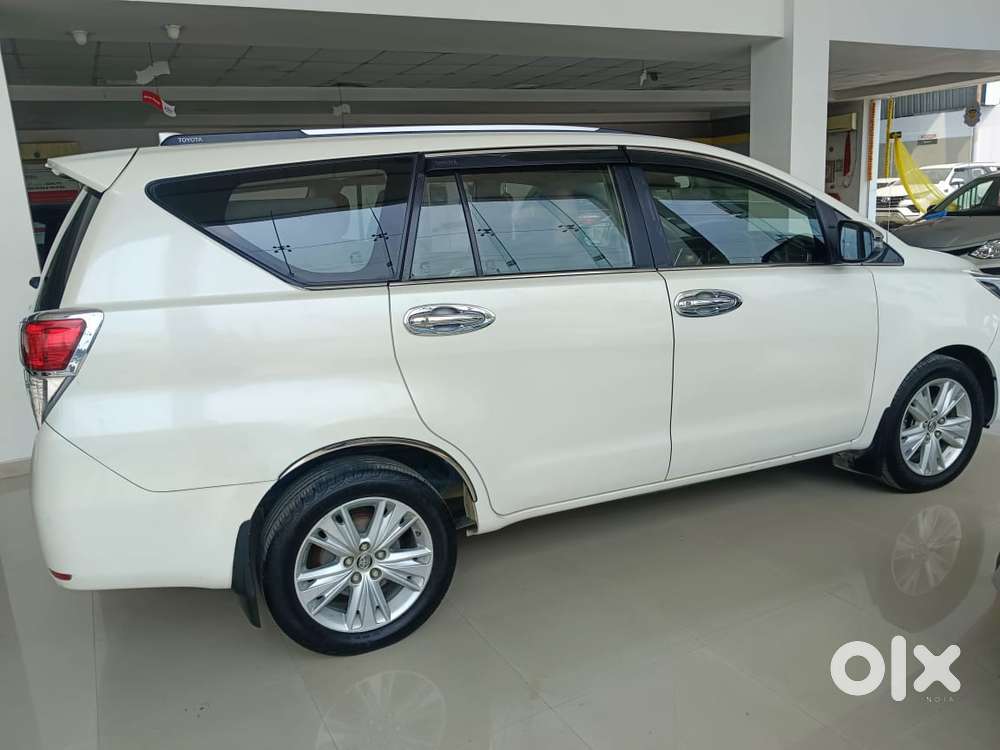 Toyota Innova Crysta 2.8z Automatic, 2019, Diesel