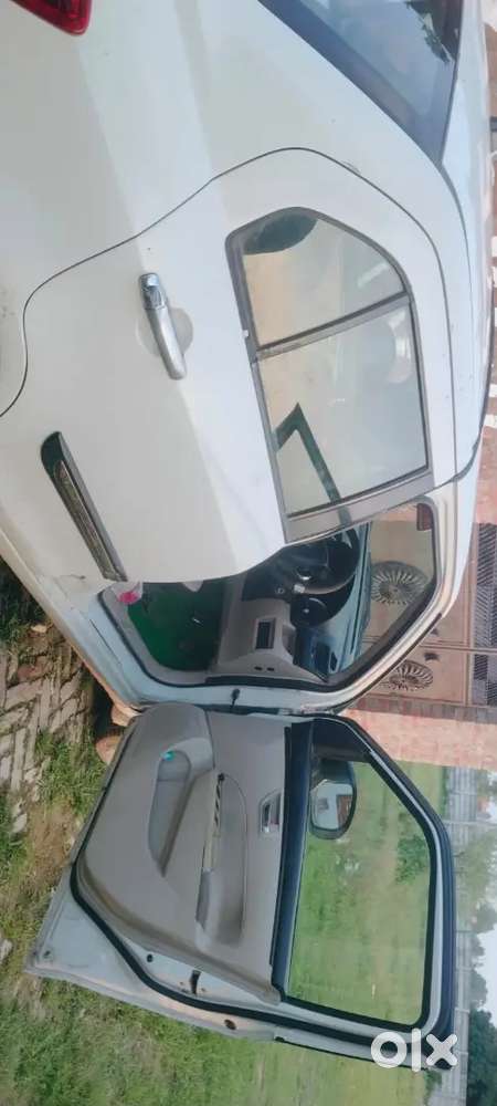 Maruti Suzuki Swift 2013 Dzire Vdi