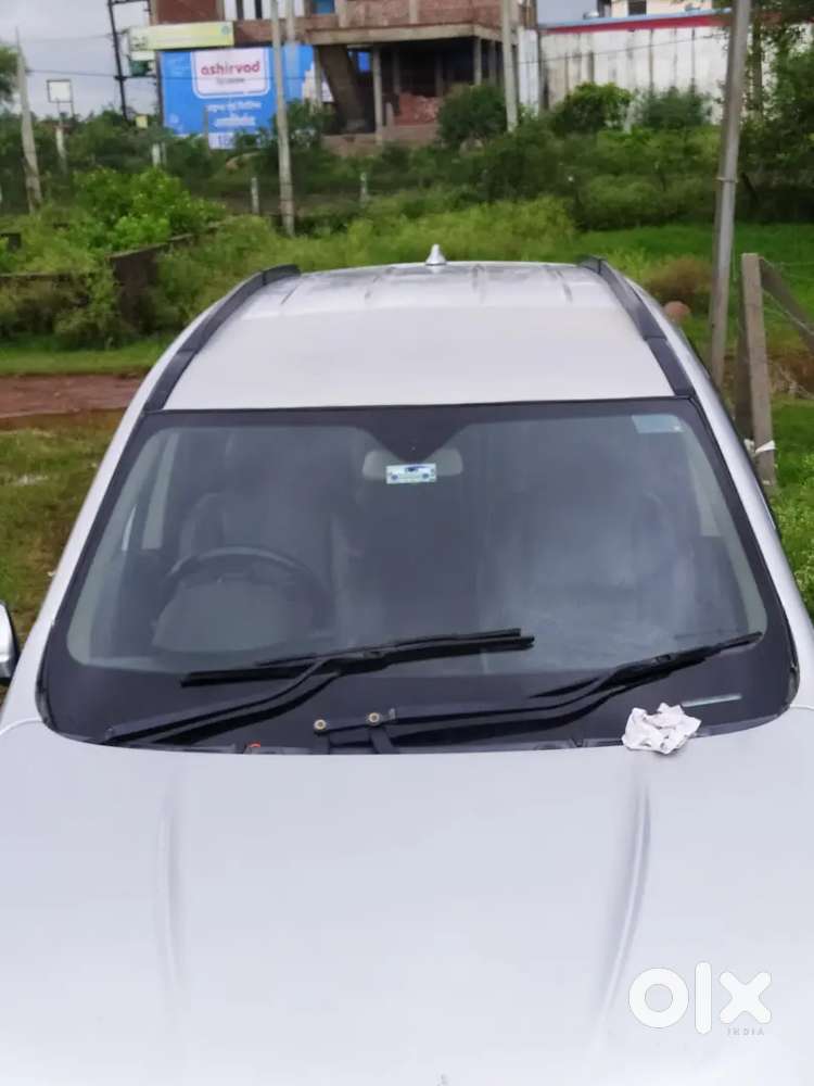 Mahindra Xuv 500 W8