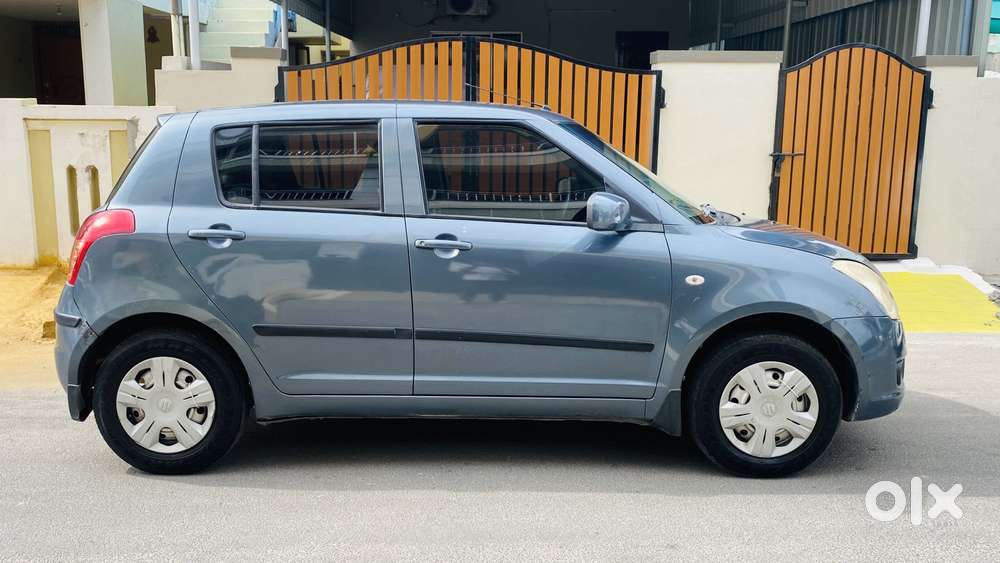 Maruti Suzuki Swift Vxi, 2009, Petrol