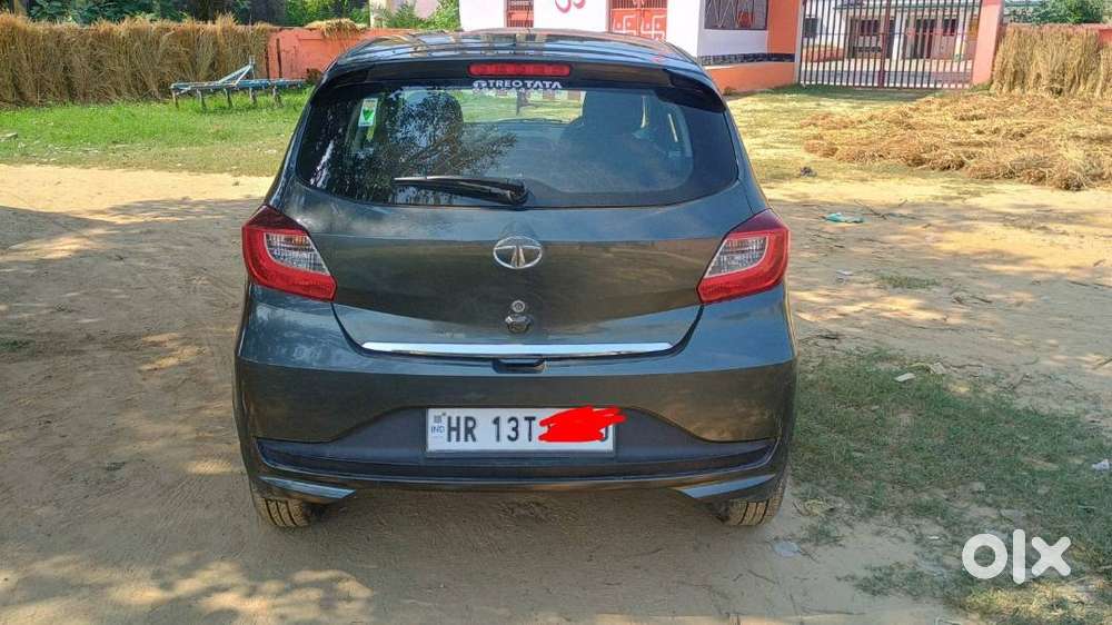 Tata Tiago Xza Plus Petrol Model 9500 Km Run Only