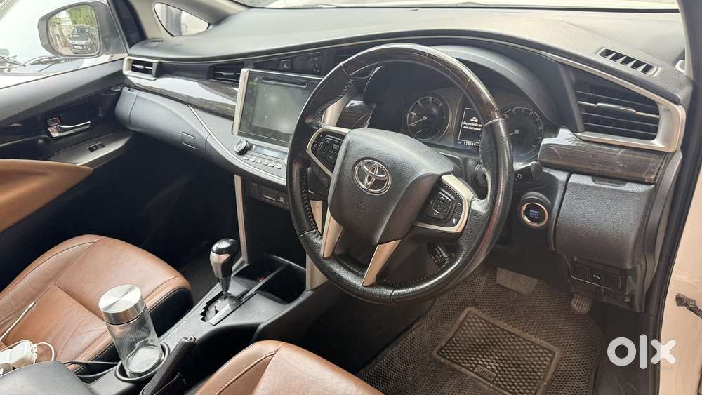 Toyota Innova Crysta 2.8 Zx At 7 Seater, 2018, Diesel