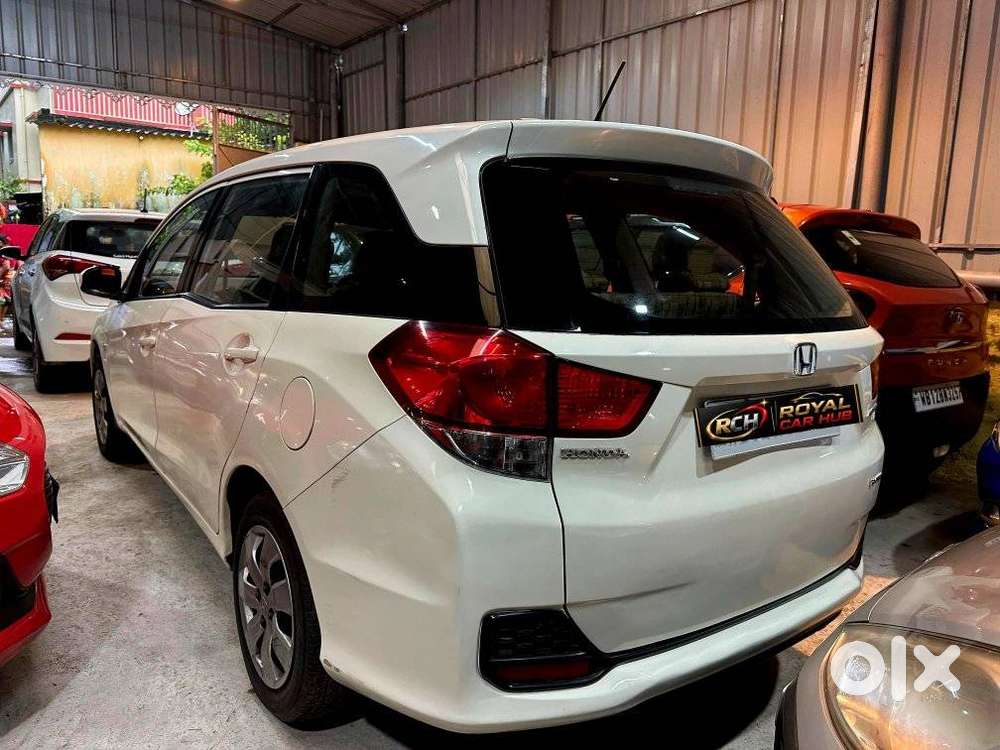 Honda Mobilio 1.5 S I-vtec Mt, 2016, Petrol