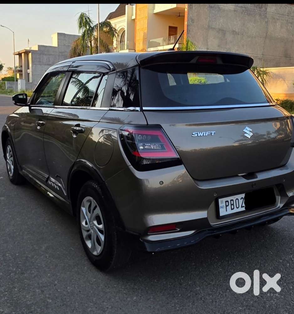 Maruti Suzuki Swift 1.2 Vxi (o), 2025, Petrol