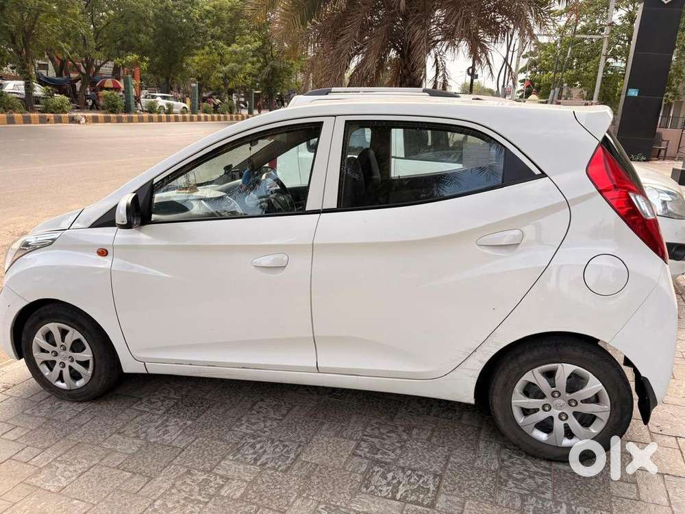 Hyundai Eon 2016 Petrol Well Maintained
