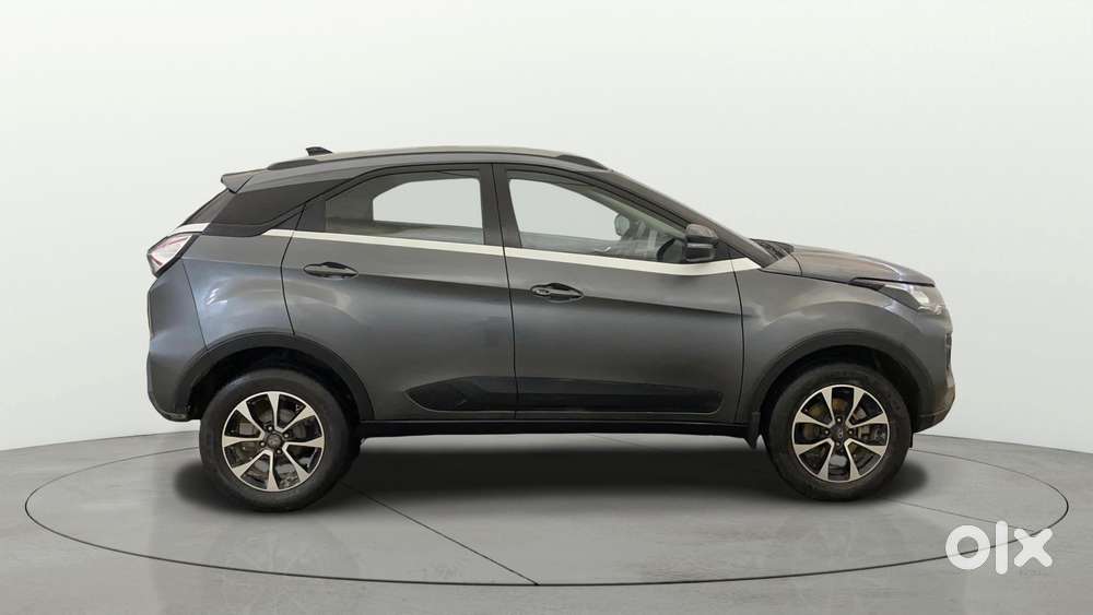 Tata Nexon 1.2 Revotron Xza Plus Premium, 2021, Petrol