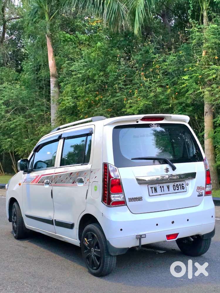 Maruti Suzuki Wagon R 1.0 Vxi Amt, 2017, Petrol