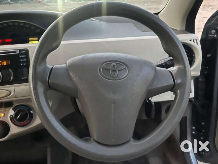 Toyota Etios Liva 2014-2016 G, 2014, Petrol