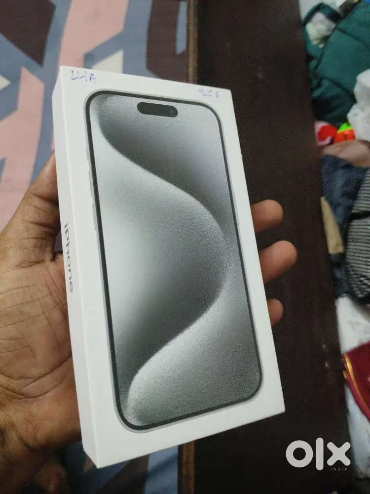 15 pro 256 gb white colur