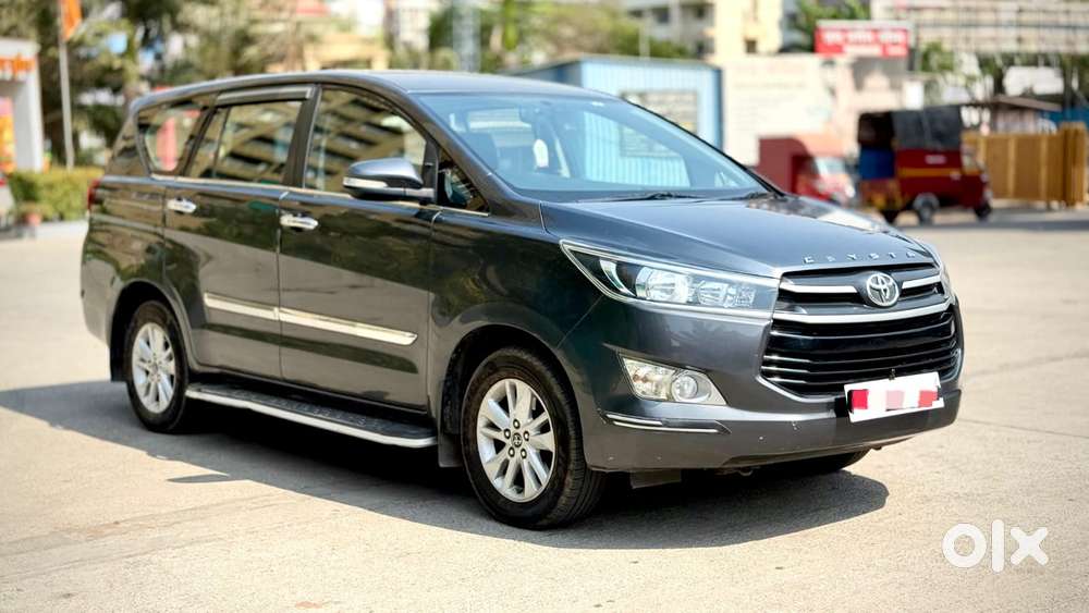 Toyota Innova Crysta 2.4 G Mt 8s, 2017, Diesel