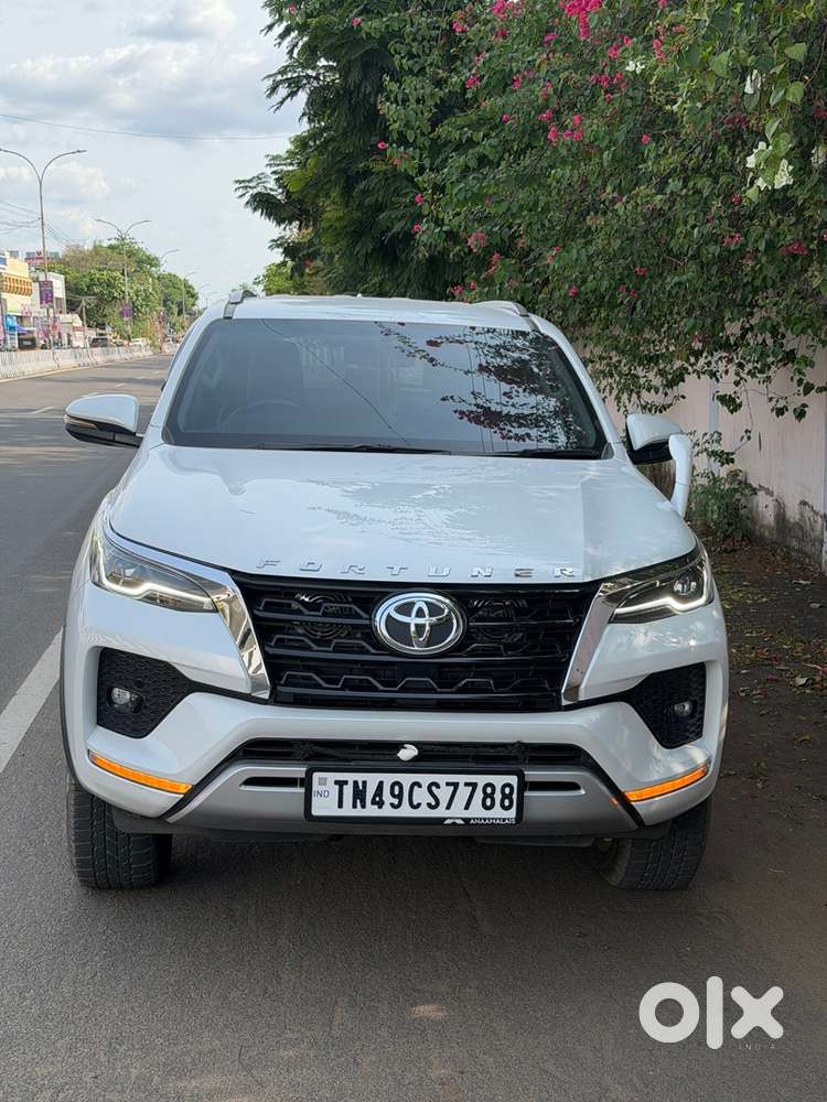 Toyota Fortuner Diesel 2025 Mt