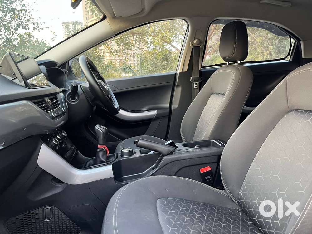 Tata Nexon 1.2 Revotron Xm, 2023, Cng & Hybrids