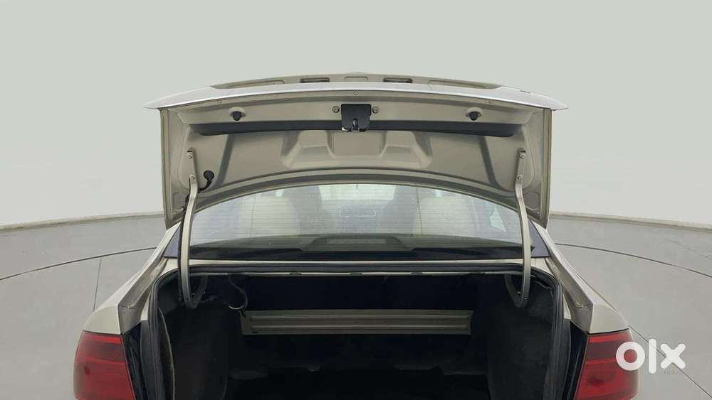 Volkswagen Vento 2013-2015 1.6 Highline, 2013, Diesel