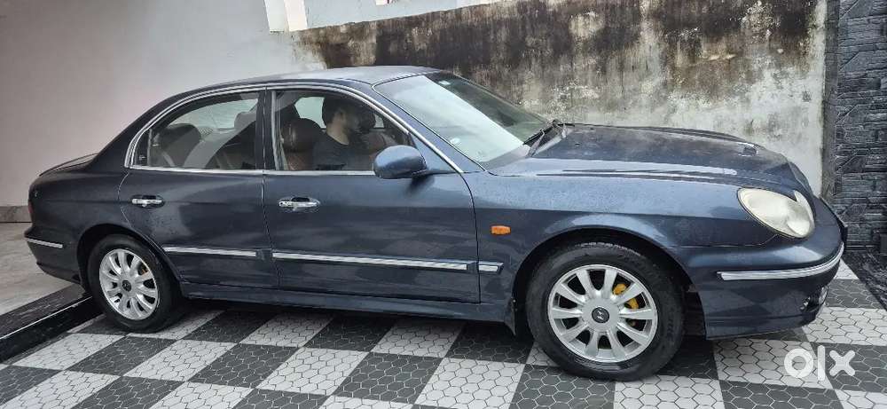Hyundai Sonata Gold 2004
