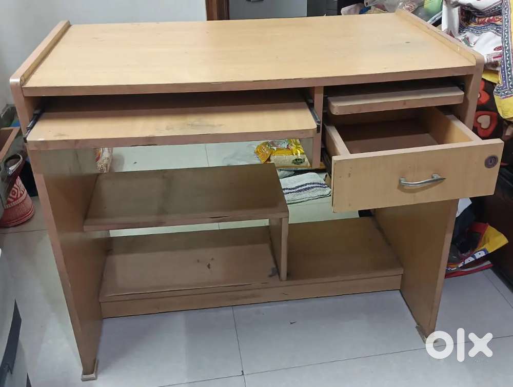 Computer table Study Table in Good condition 3 years old Other