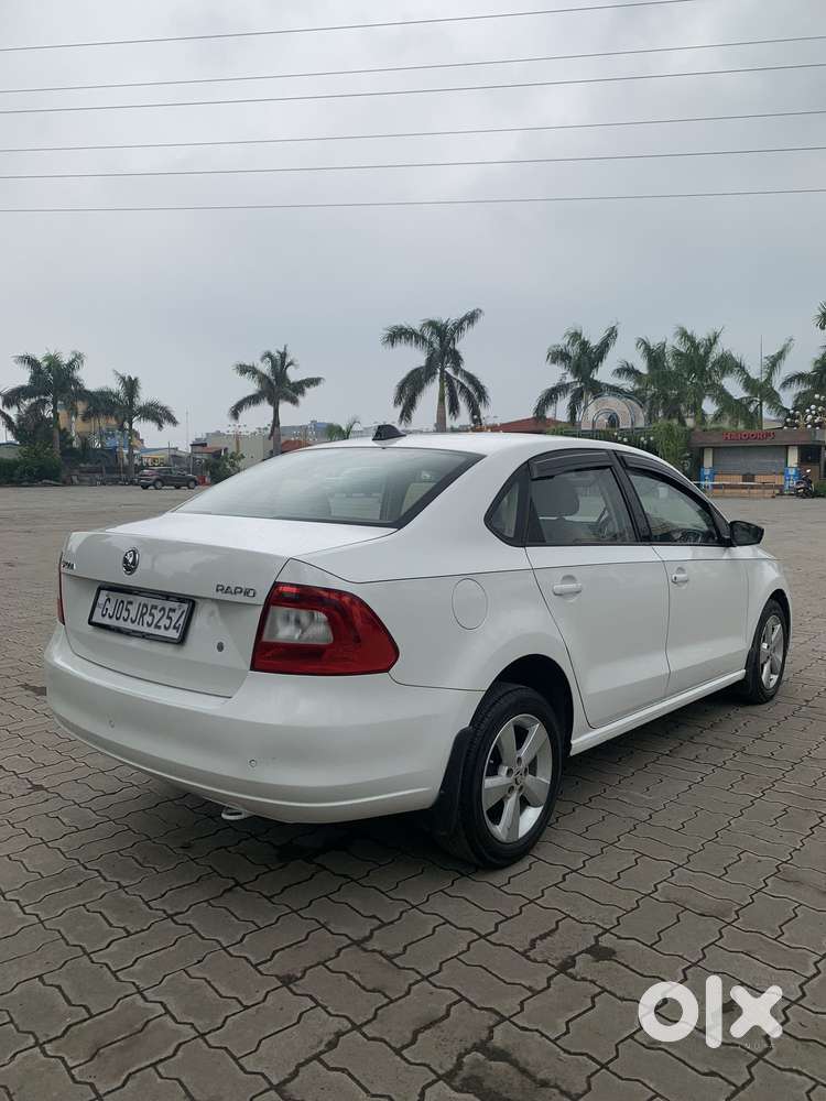 Skoda Rapid 1.5 Tdi At Ambition, 2016, Diesel