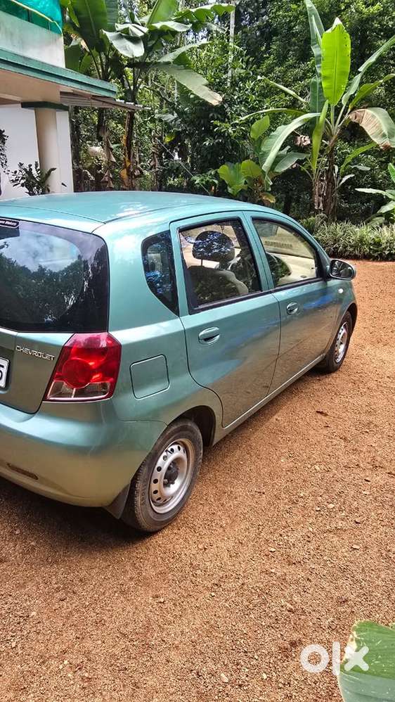 Chevrolet Aveo Petrol Manual 2010 Year