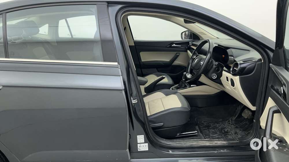 Skoda Slavia Style 1.5l Tsi Dsg, 2022, Petrol