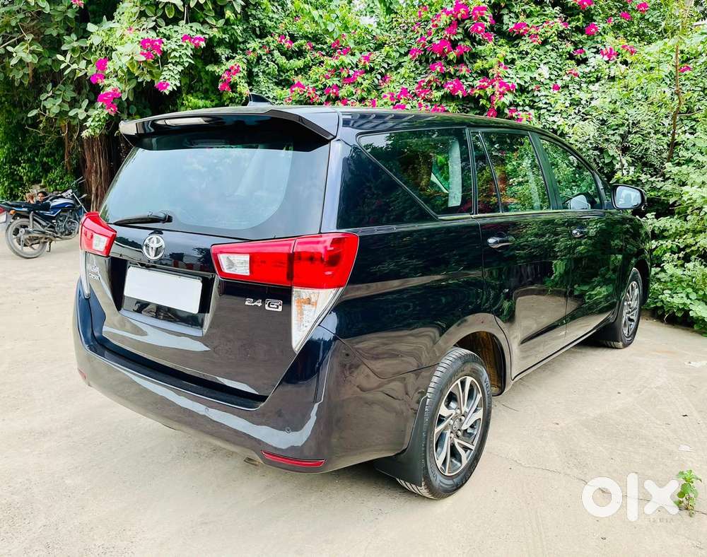 Toyota Innova Crysta 2.8 Gx At 7 Str, 2022, Diesel