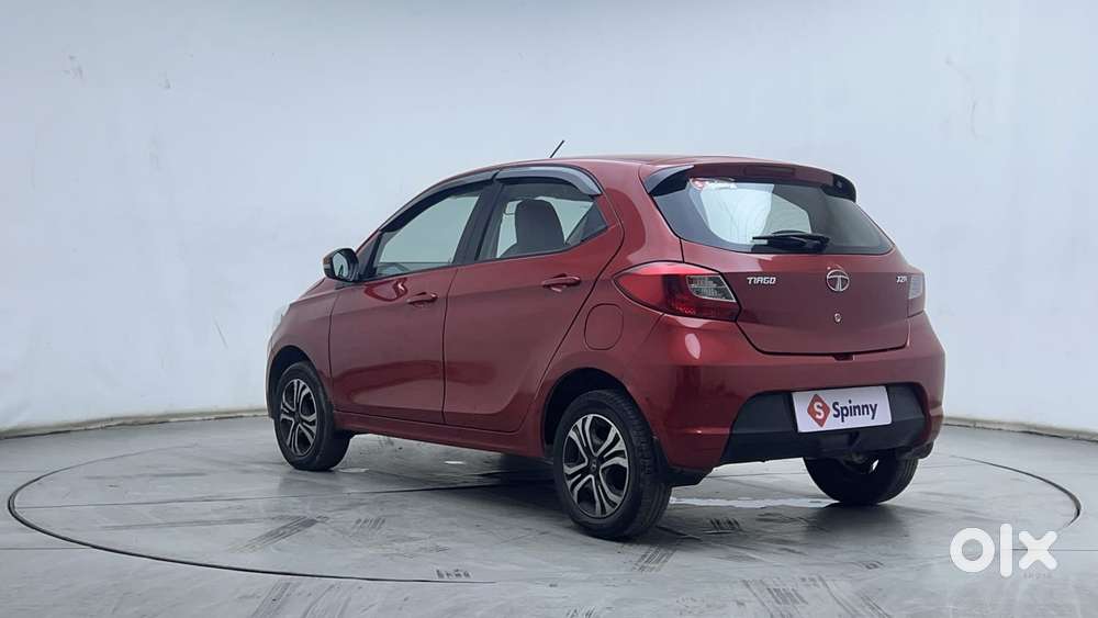 Tata Tiago Xza, 2018, Petrol