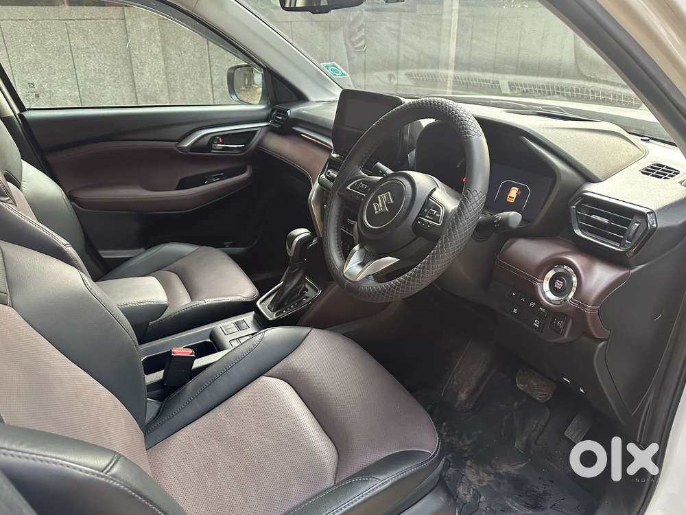 Maruti Suzuki Grand Vitara 1.5 Alpha Smart Hybrid At, 2025, Petrol