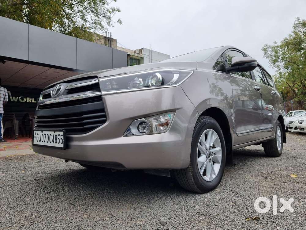 Toyota Innova 2.5 V 7seater Crysta Edition, 2019, Diesel