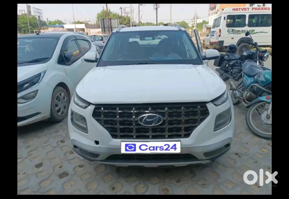 Hyundai Venue 2021 With 50,000 Km