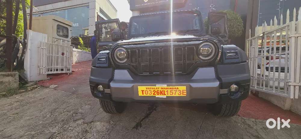 Brand New Thar Roxx Mx1 Diesel